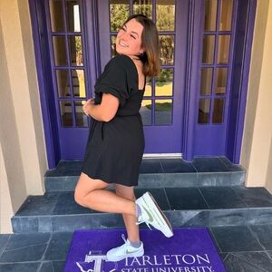 Meet your Posher, Cadence